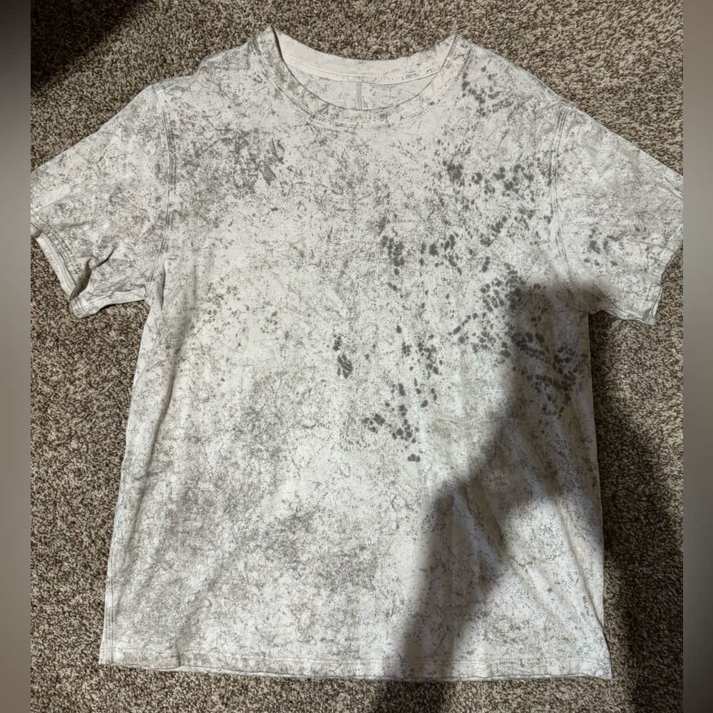 Lululemon All Yours T-Shirt Vitasea. Size 6. Like New.